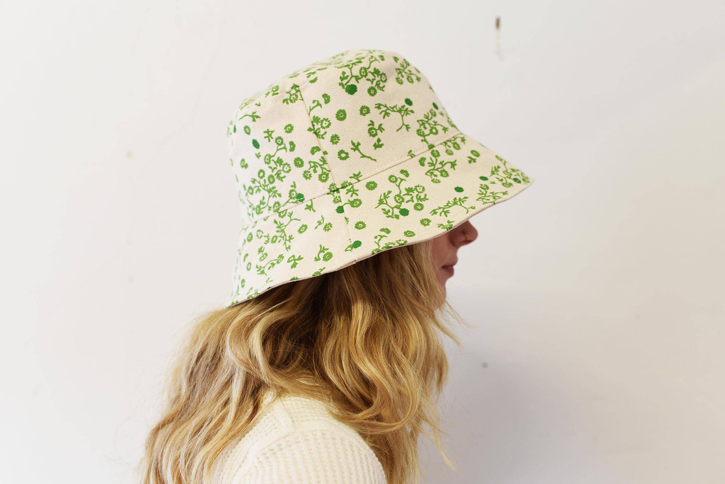 Evergreen + Kelly Aster Bucket Hat