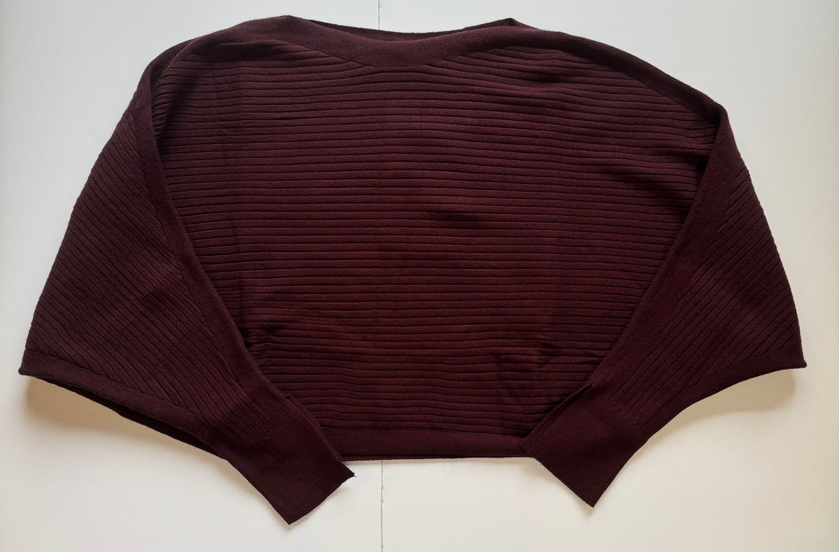 ELLE GREY Ribbed Dolma Sweater in Burgundy