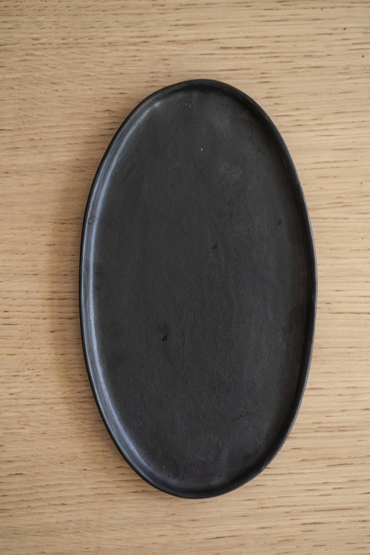 Black Matte Stoneware Oval Serving Platter: Large