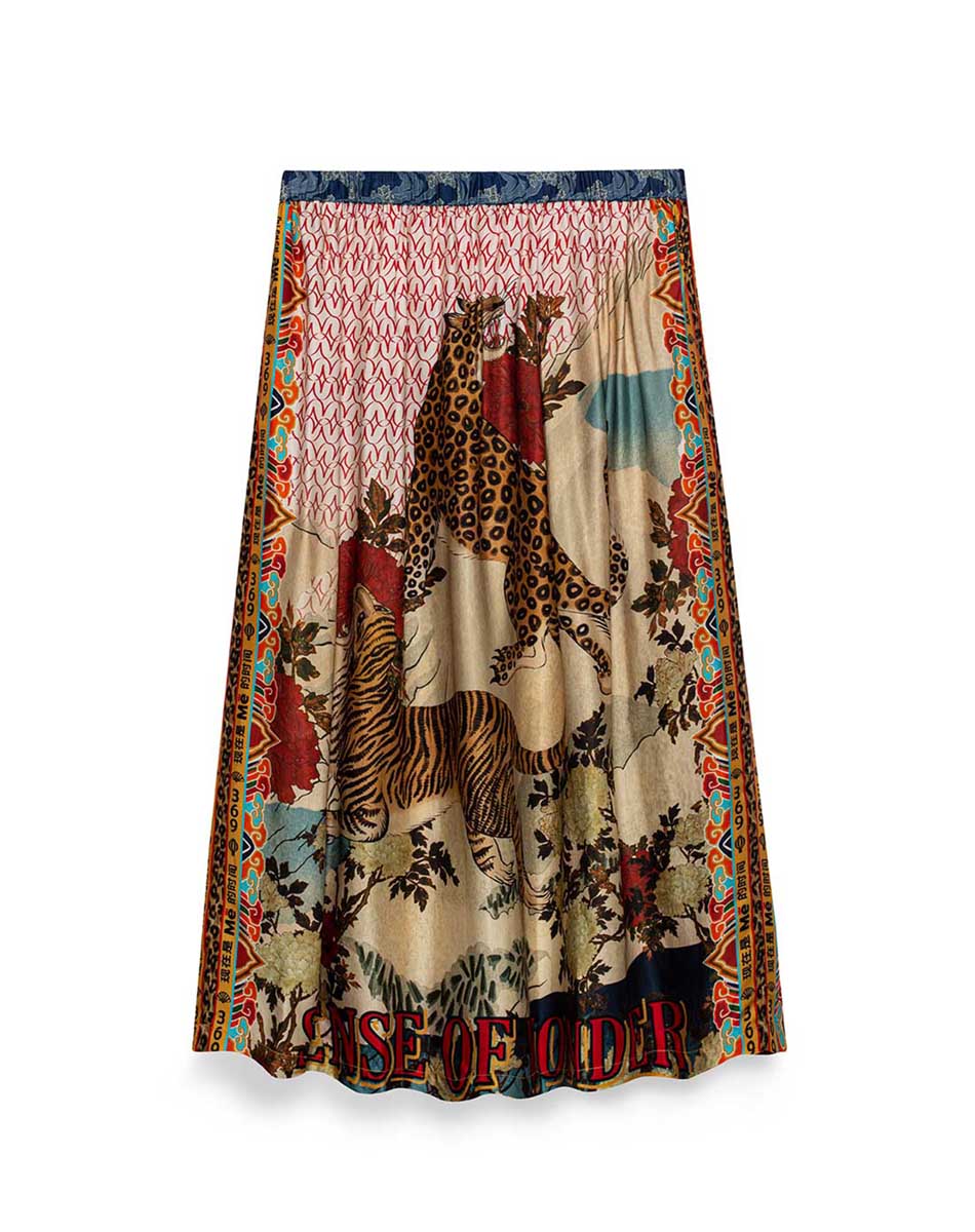 ME369 Skirt in Lamour
