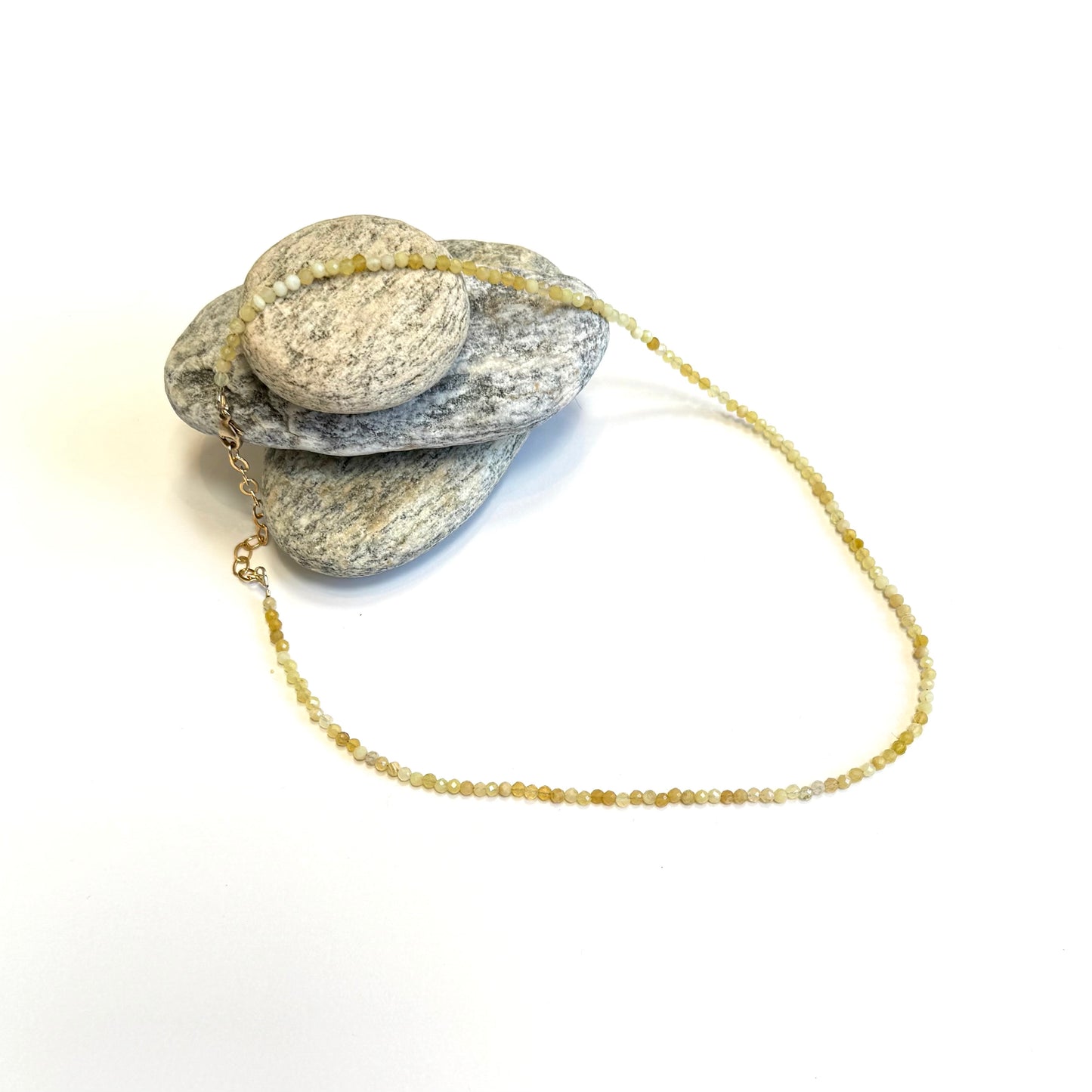Necklace: Choker: Honey Opal