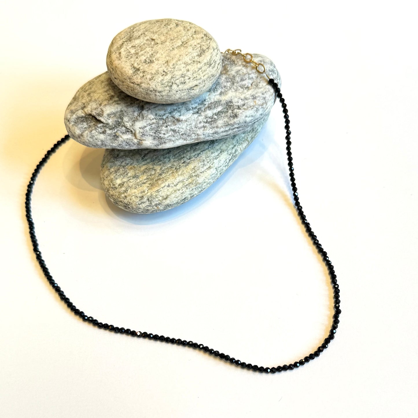 Necklace: Choker: Black Spinel
