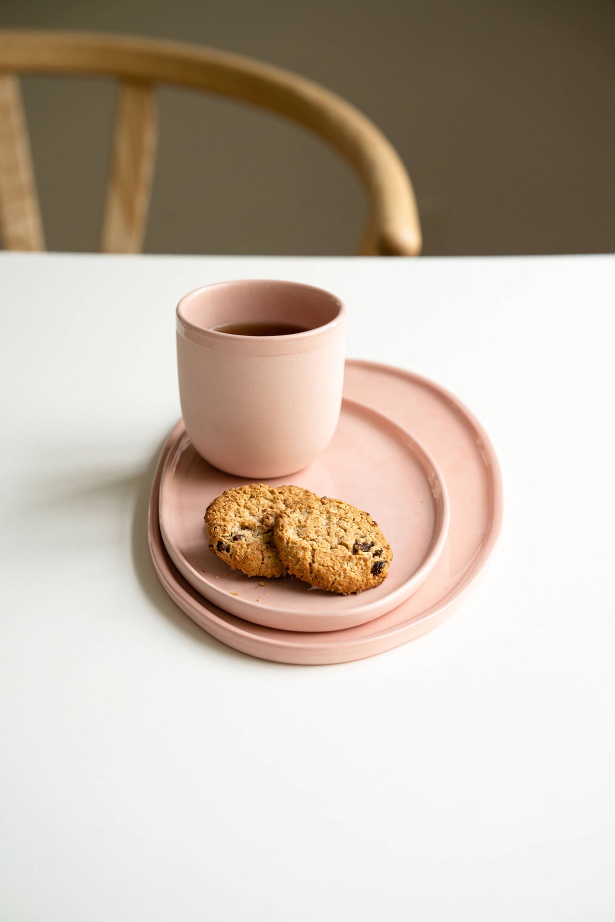 Handmade Oval Porcelain Serving Platter. Powder Pink: Large