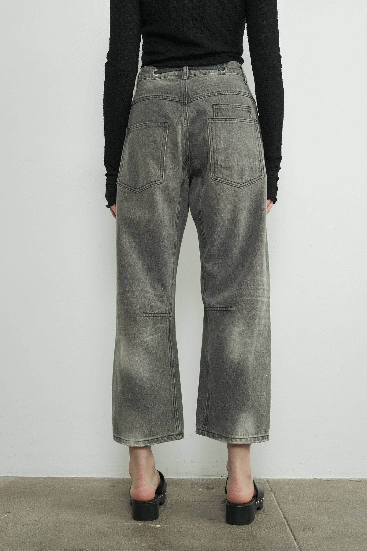 Denim Barrel Jeans in Grey Wash