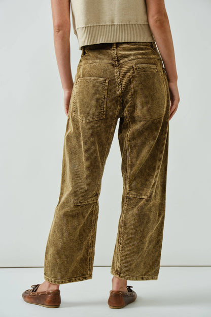 Barrel Corduroy Pants in Camel
