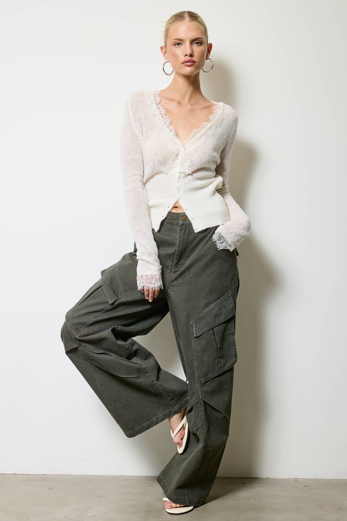 Wide Leg Twill Cargo Pants in Jasper